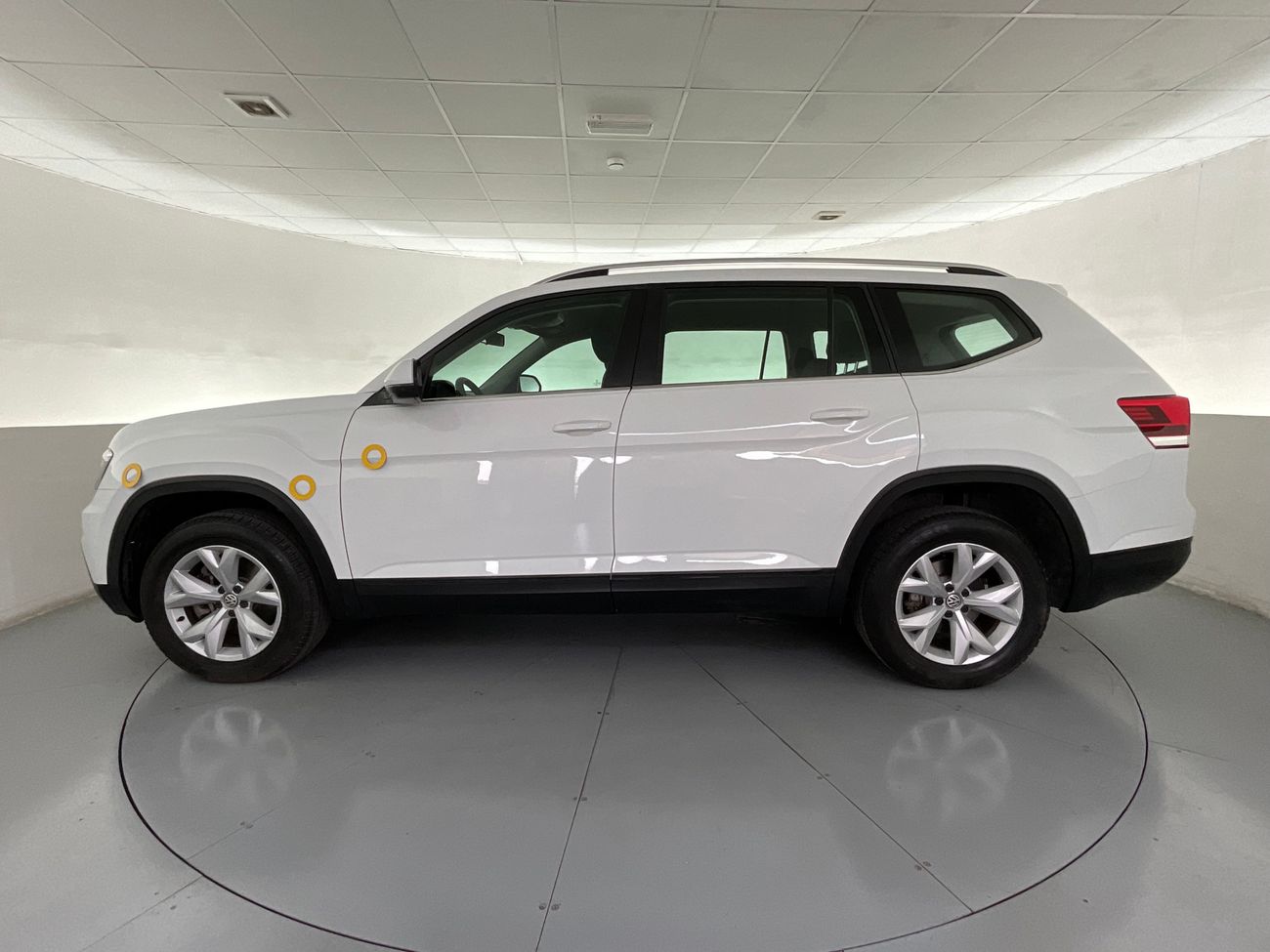 Lexus UX200 Premier | 1 year free warranty | 0 Down Payment