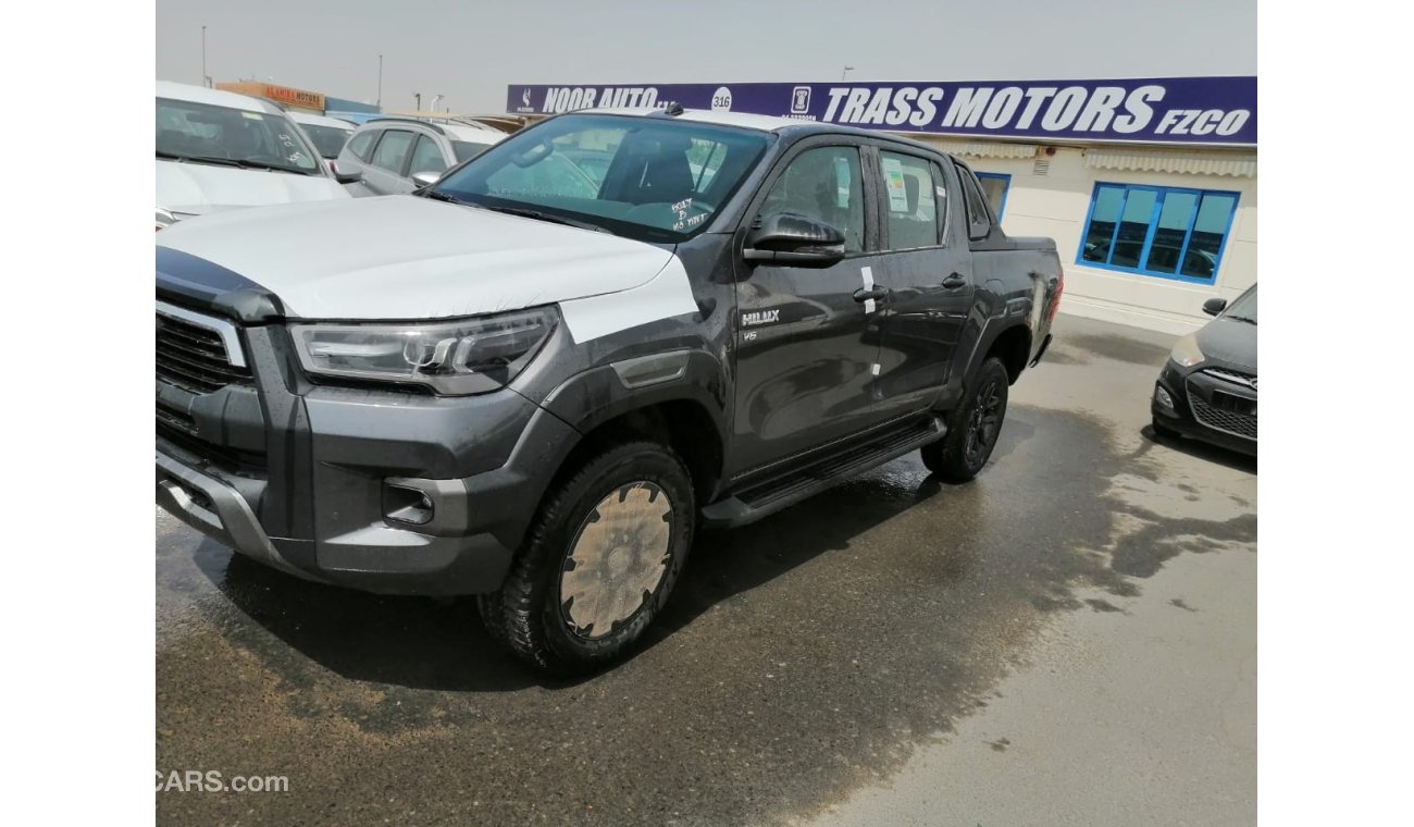 Toyota Hilux Adventure full petrol