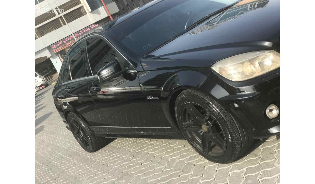 مرسيدس بنز C 300 with C63 AMG kit