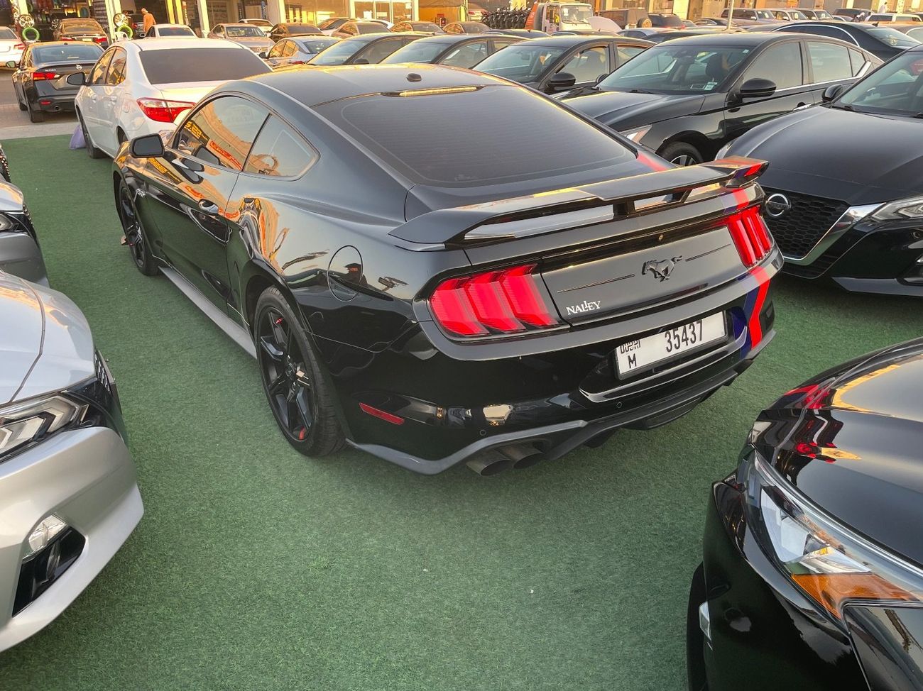 Ford Mustang Eco boost V4