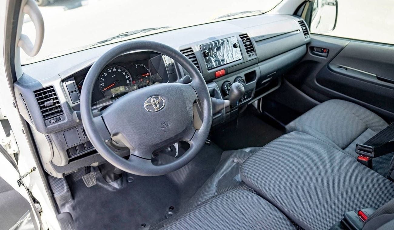 Toyota Hiace Toyota Hiace 2.5L Diesel STD MT 14 SET  MY2024
