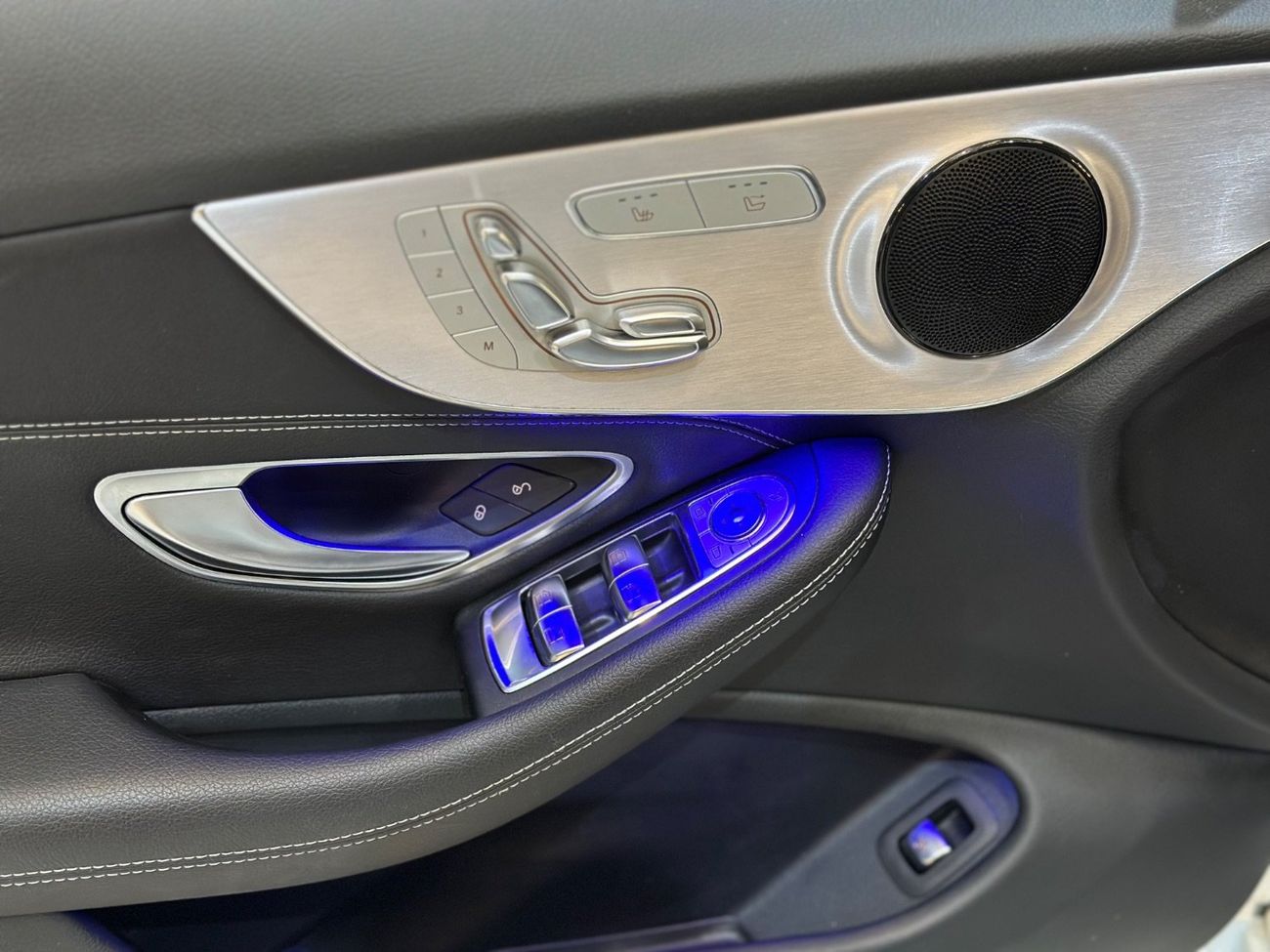 Mercedes-Benz C 200 Coupe MERCEDES-BENZ C200 CONVERTIBLE | 2020 | VERY GOOD CONDITIONS