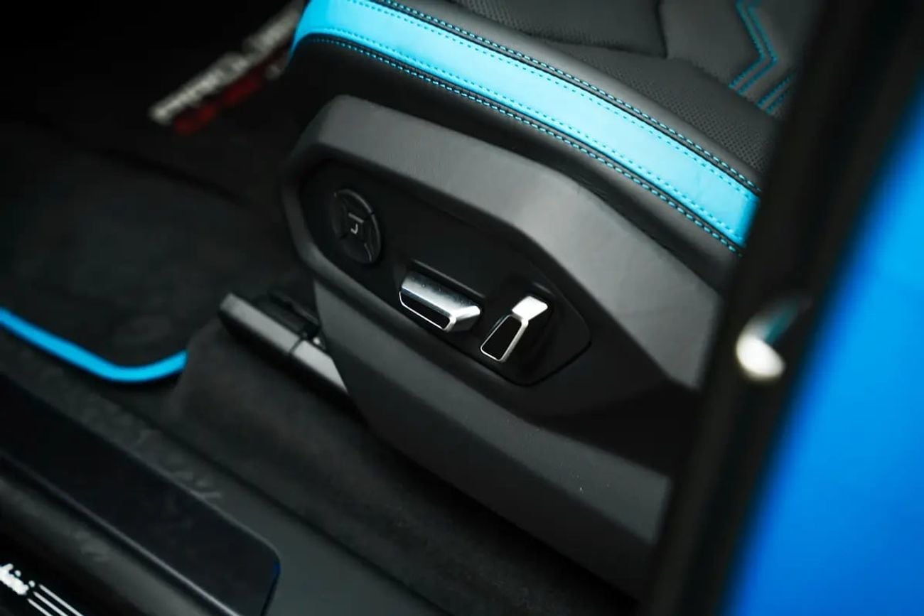 Lamborghini Urus SE 4.0T V8 Hybrid SE