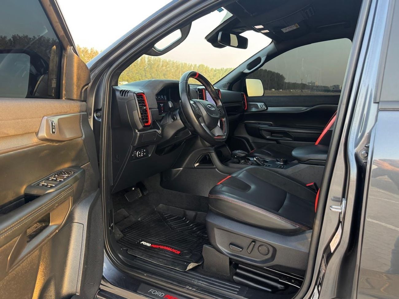 فورد رينجر رابتور Ford ranger raptor 2024 GCC free accident