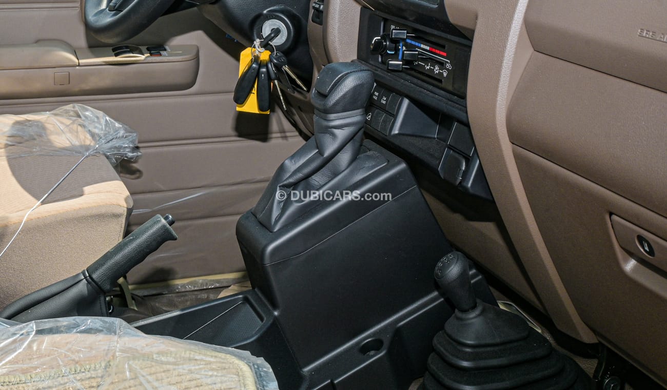 Toyota Land Cruiser Pick Up LC79 SC 4.0L AT YM 2024