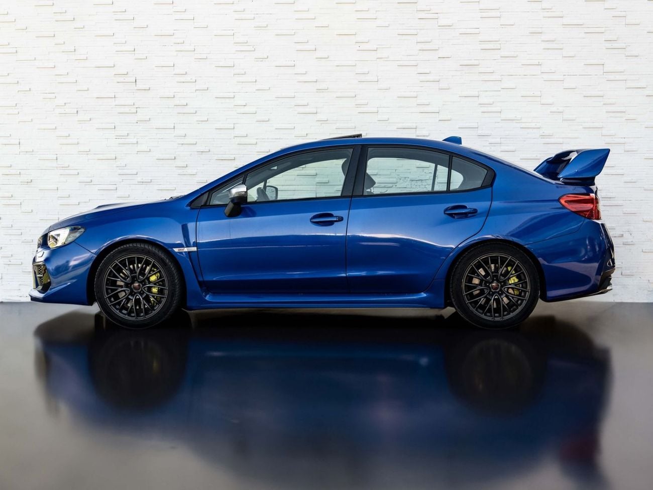سوبارو WRX STI PREMIUM Subaru WRX 2020 مقابل 1,577.00 AED شهريًا
