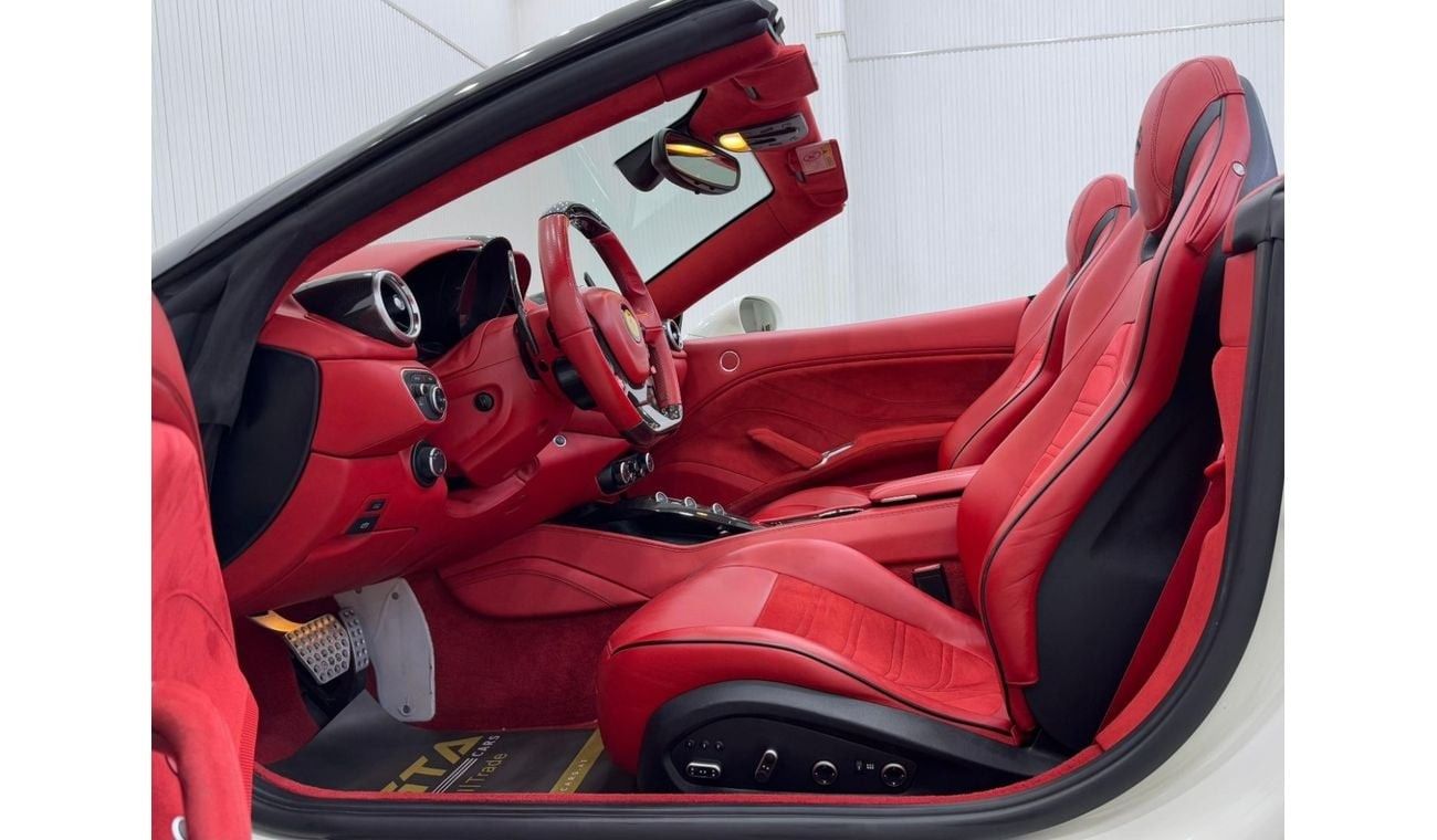 Ferrari California 2016 Ferrari California T Convertible, Full Service History, Carbon Fiber Package, GCC