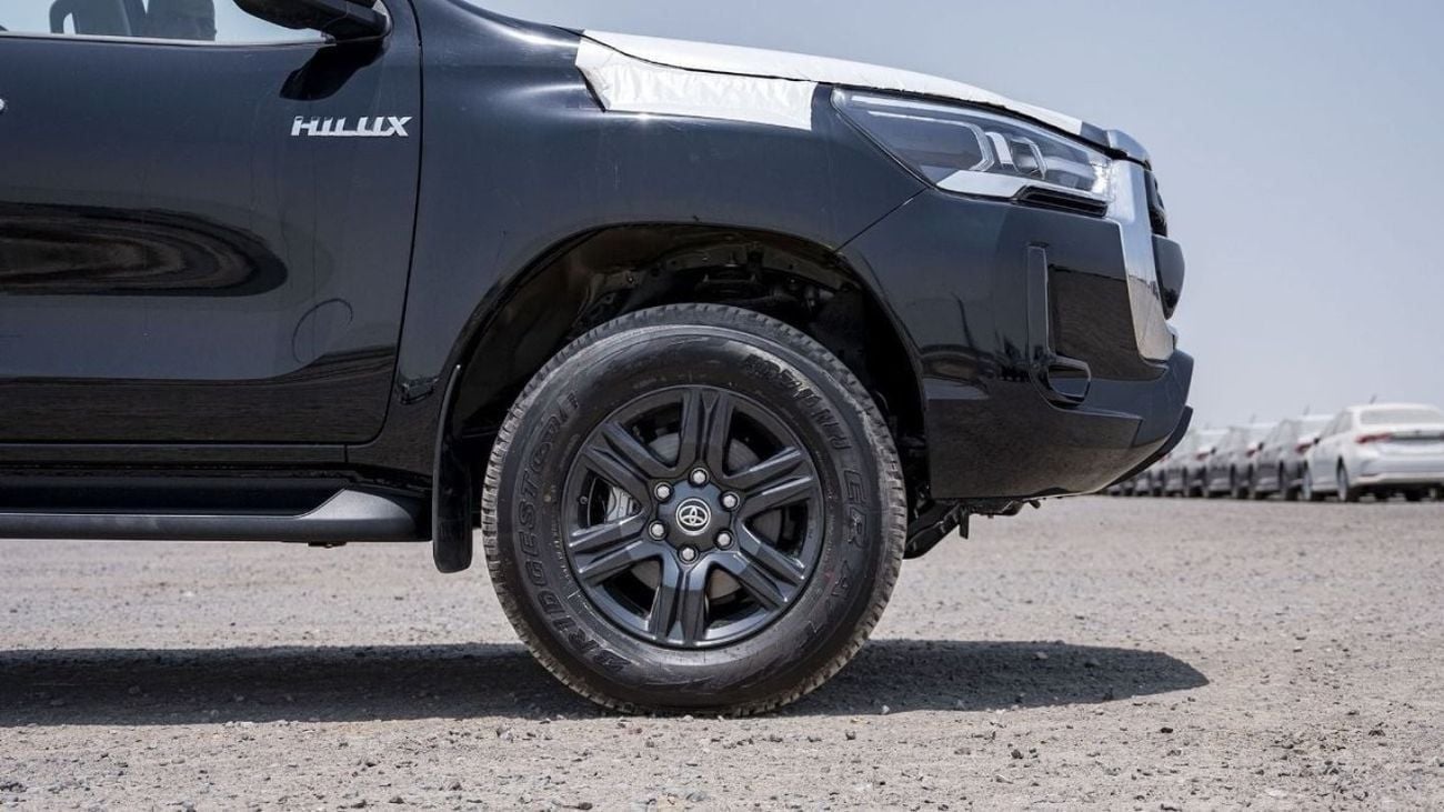 Toyota Hilux SGLX Toyota Hilux 2.4L Diesel AT 4x4 Full Option 2025