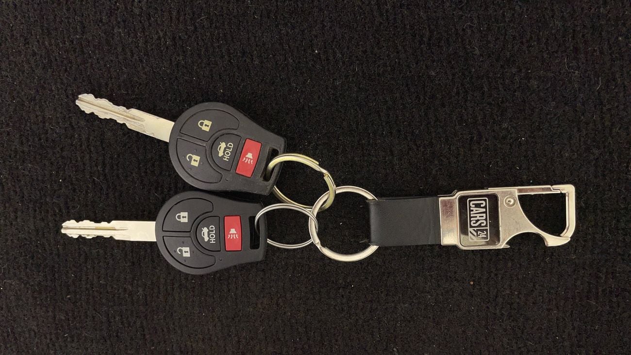 نيسان صني SV 1.5 | بدون دفعة مقدمة | اختبار قيادة مجاني للمنزل