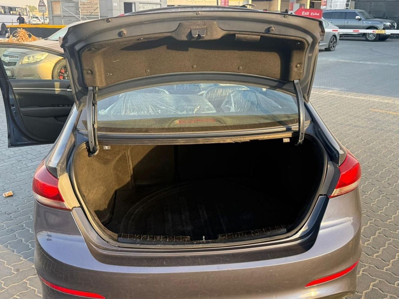 Hyundai Elantra GL 1.6L