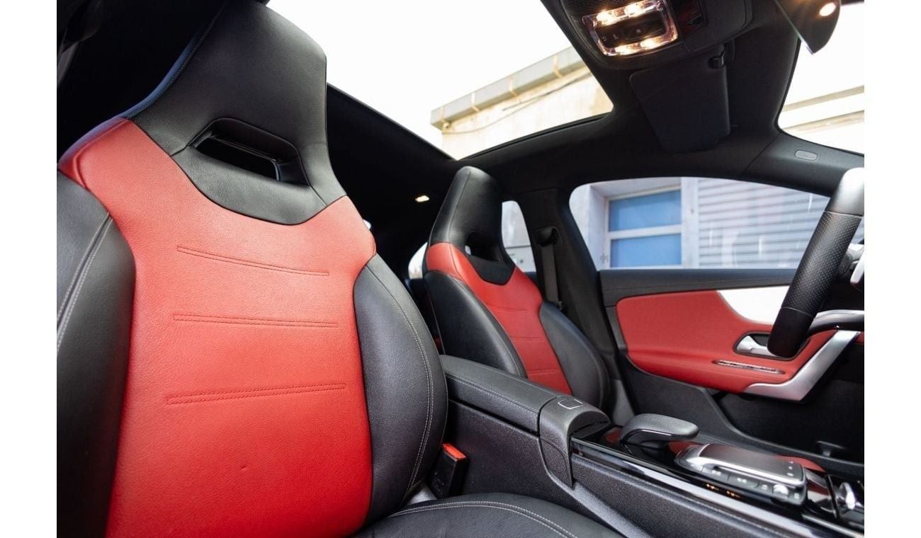 Mercedes-Benz CLA 250 Premium + 2.0L Mercedes-Benz CLA250 2022 GCC under Agency Warranty with Flexible Down-Payment.