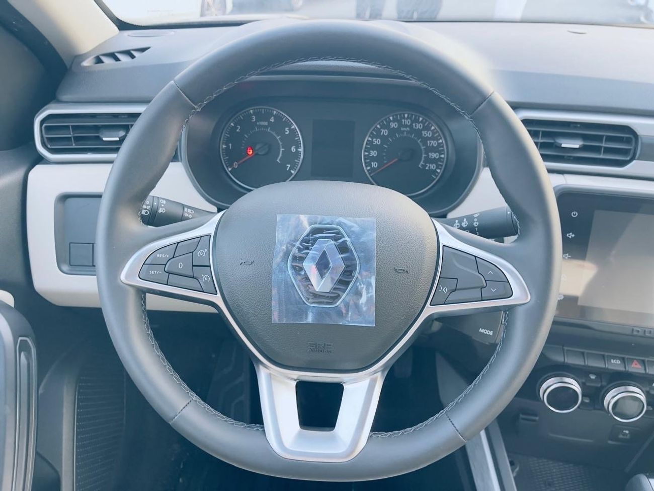 Renault Duster LE 1.6L