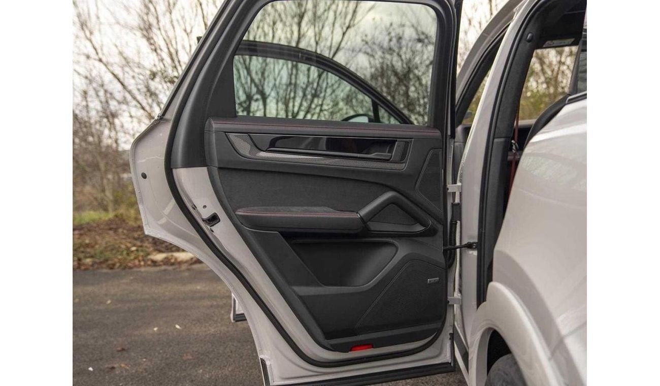 Porsche Cayenne GTS 4.0 5dr RIGHT HAND DRIVE