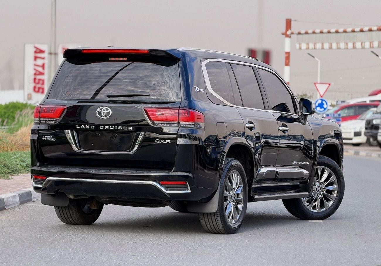 Toyota Land Cruiser 2019 Model Facelift to 2025 Shape Exterior and Interior Both Very Clean And Perfect Condition