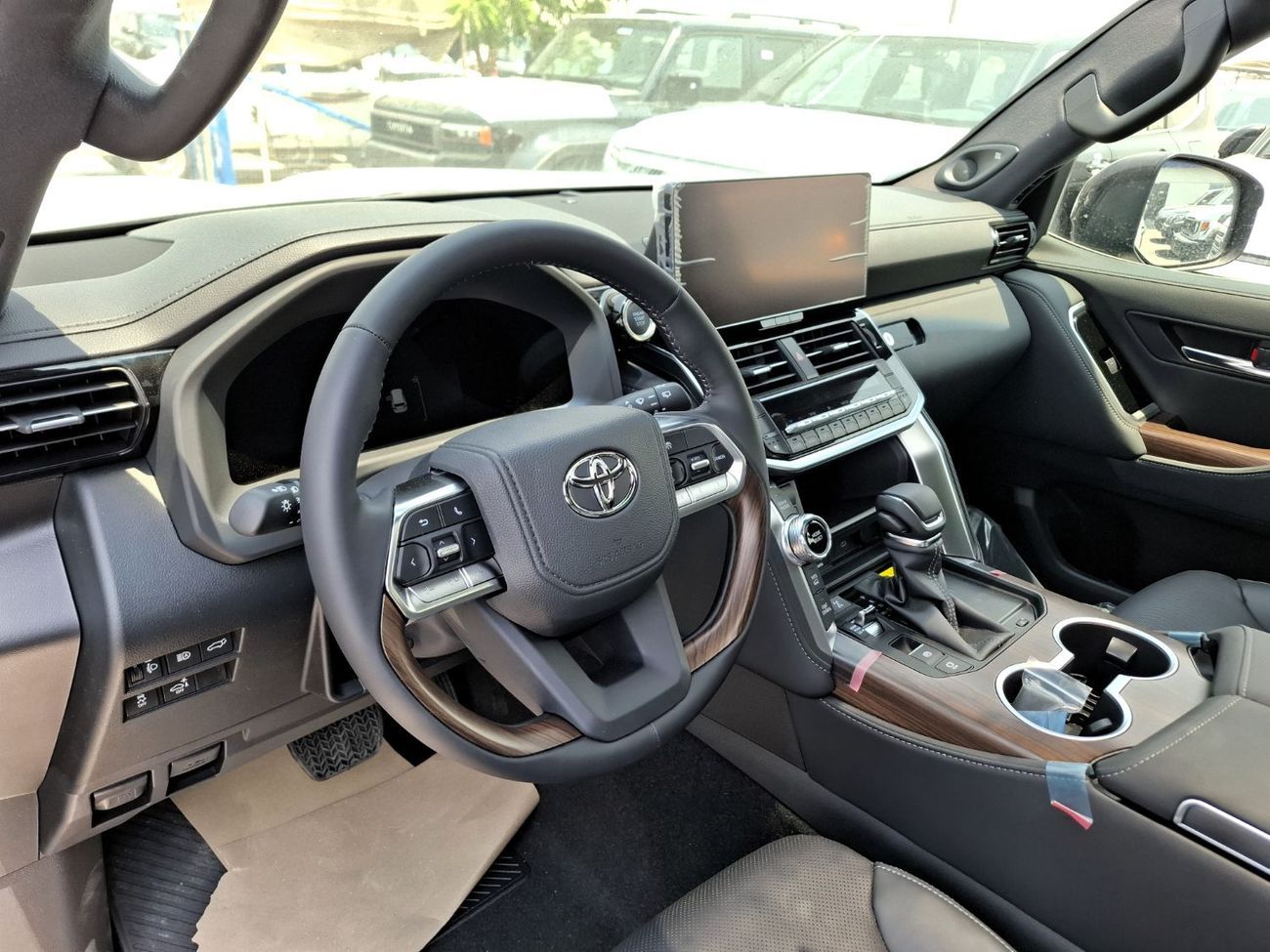 Toyota Land Cruiser GXR2 3.3L Landcruiser GXR 3.3L 2025 Black TT Diesel (Export Only)