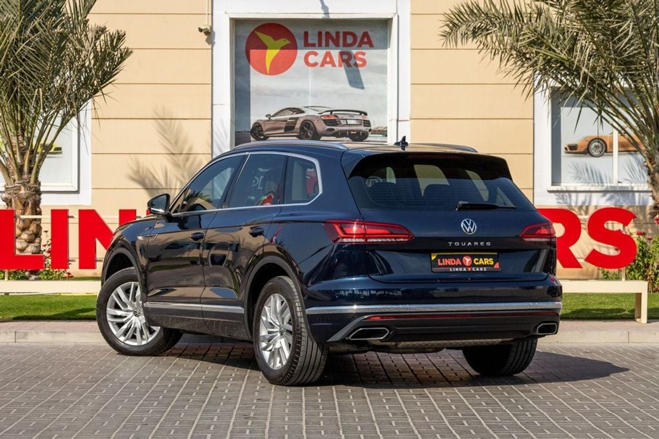 Volkswagen Touareg Atmosphere 3.0L Volkswagen Touareg 2023 GCC under Agency Warranty and Service Contract with Flexible