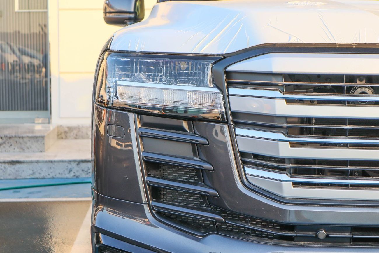 تويوتا لاند كروزر 2025 Toyota Land Cruiser GXR 3.5L (Full Option, Gray Color)