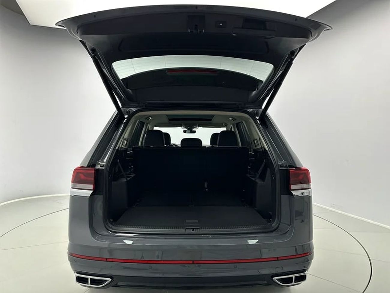 Volkswagen Teramont R-line (REF#28160)