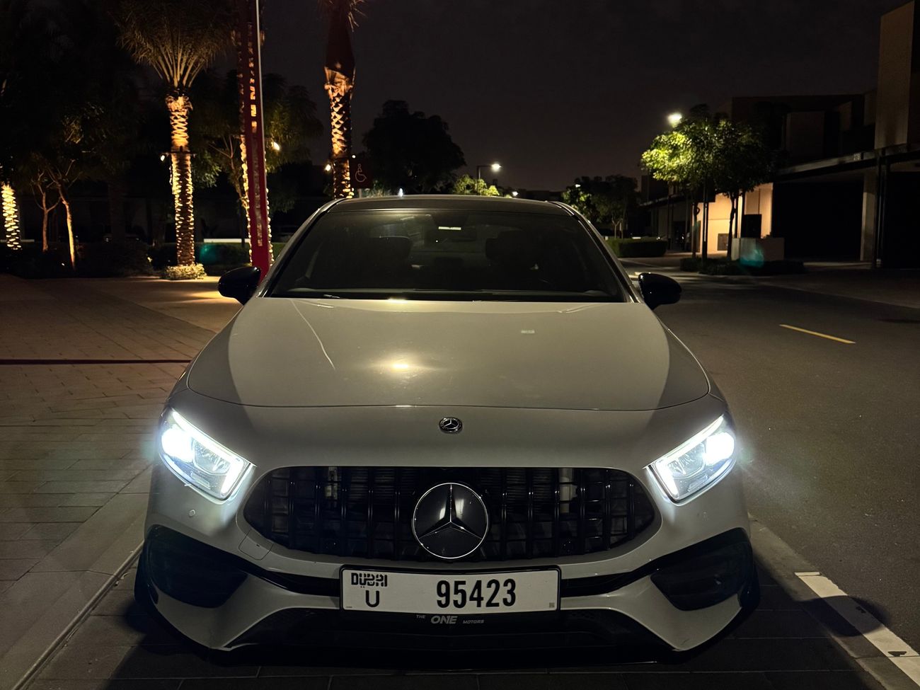 مرسيدس بنز A 220