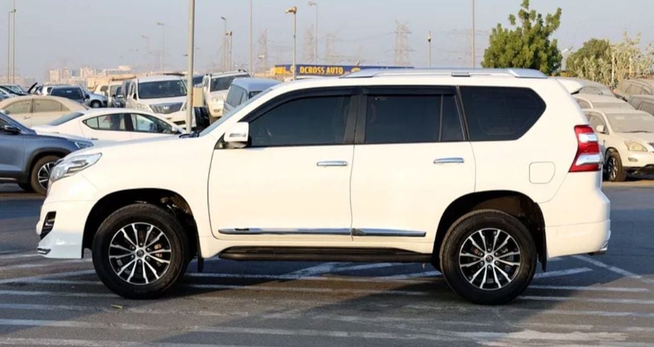 Toyota Prado Toyota prado 2015 Model TX 2.7 v4 petrol engine Colour White Transmission Automatic Interior.Begie 7