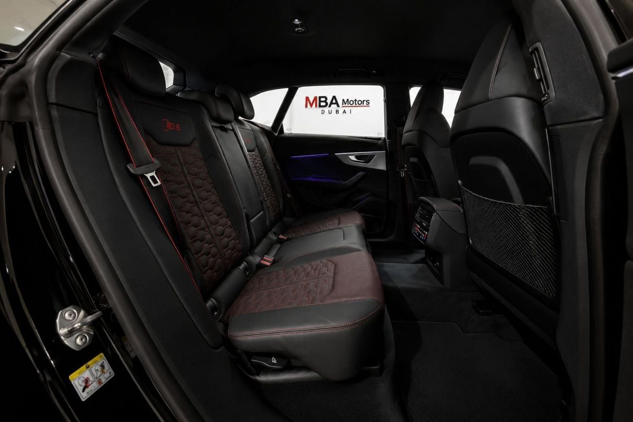 Audi RSQ8 PERFORMANCE