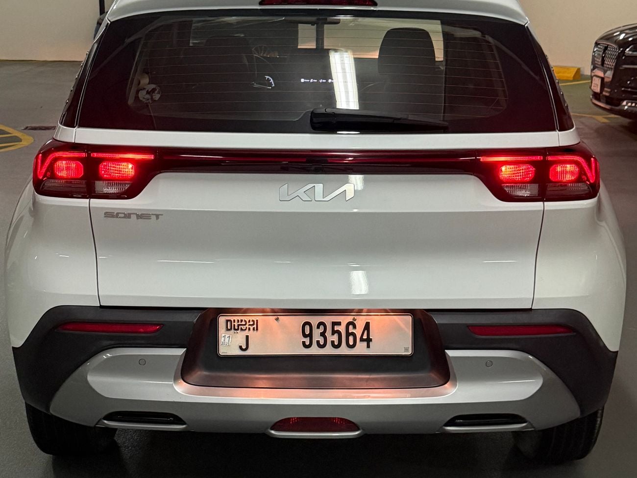 Kia Sonet LX