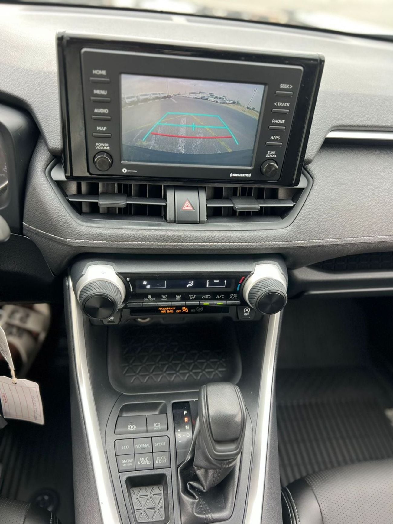 Toyota RAV4 2020 Toyota Rav4 Midoption 2.5L V4 - AWD 4x4 - Rear Camera  - Leather Seat