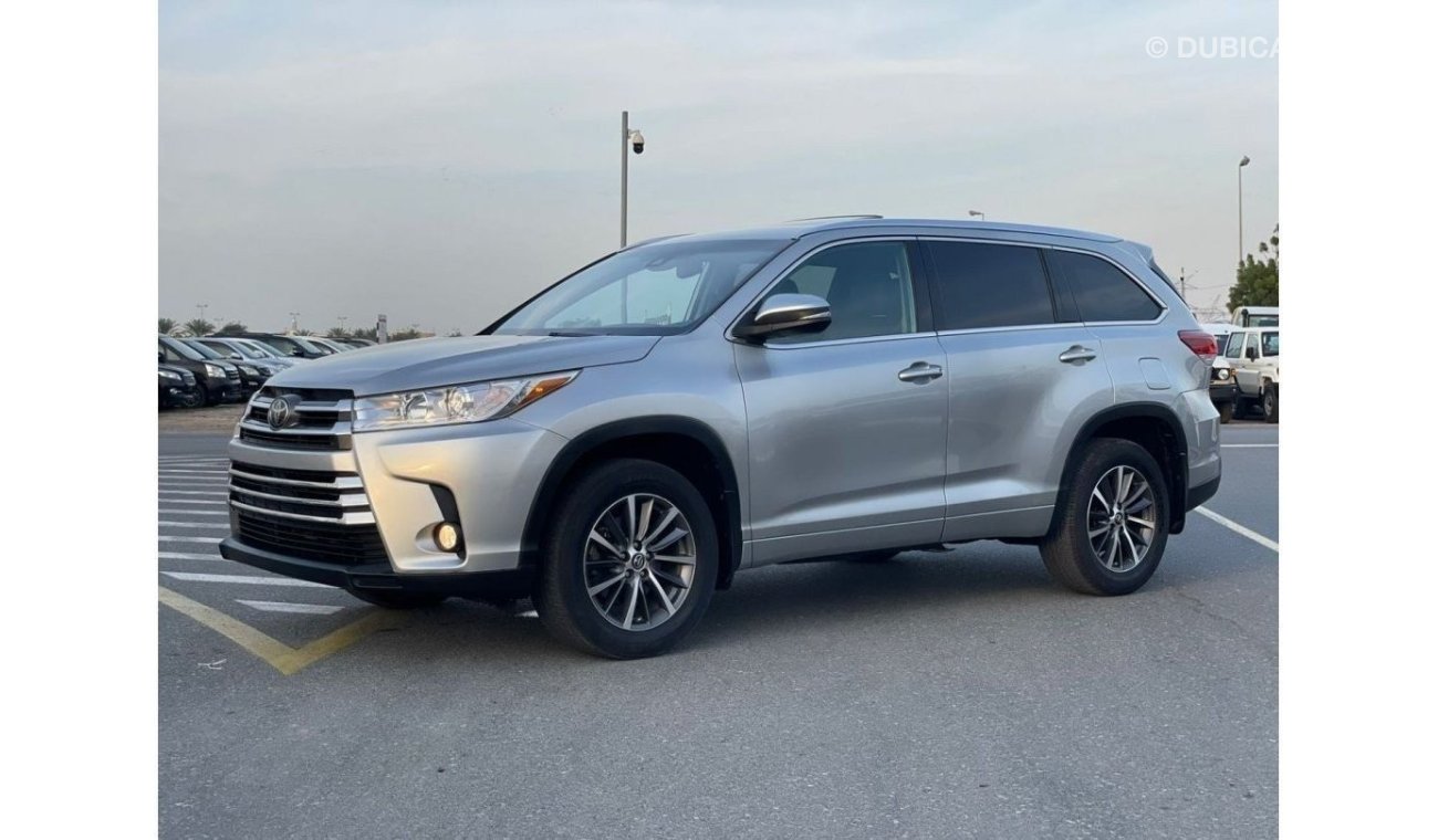 Toyota Highlander 2018 Toyota Highlander XLE 4x4 3.5L V6 Full Option 7 Seater - UAE PASS