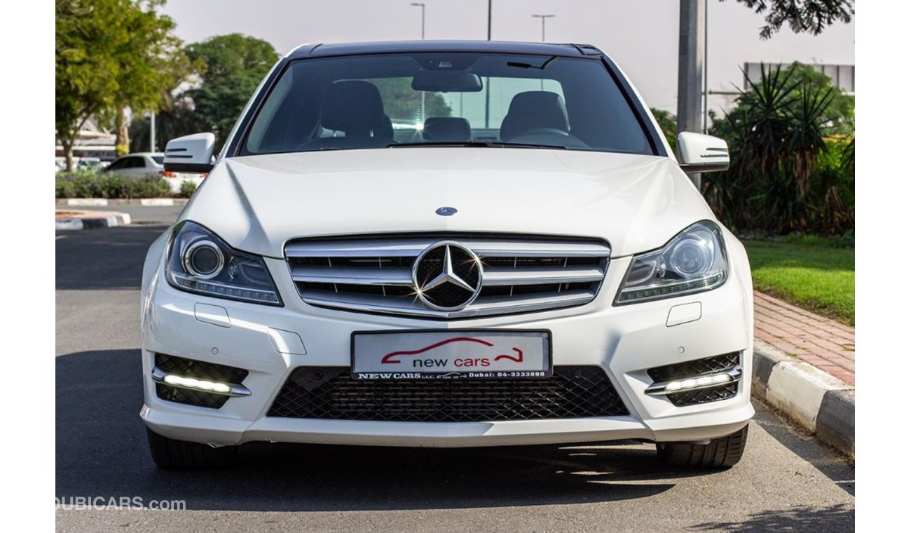 Mercedes-Benz C200 - 2014 - GCC - ASSIST AND FACILITY IN DOWN PAYMENT - 1255 AED/MONTHLY- 1 YEAR WARRANTY