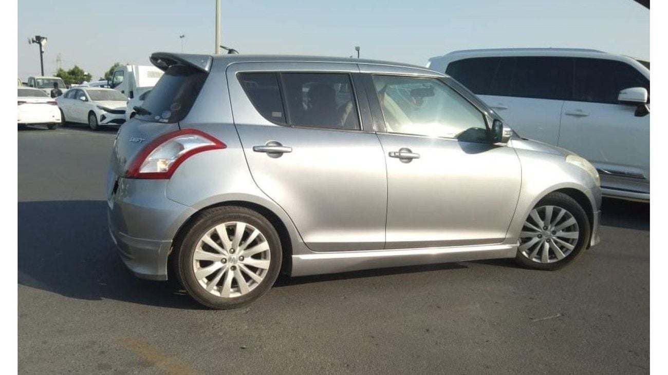 Suzuki Swift SUZUKI SWIFT 2010