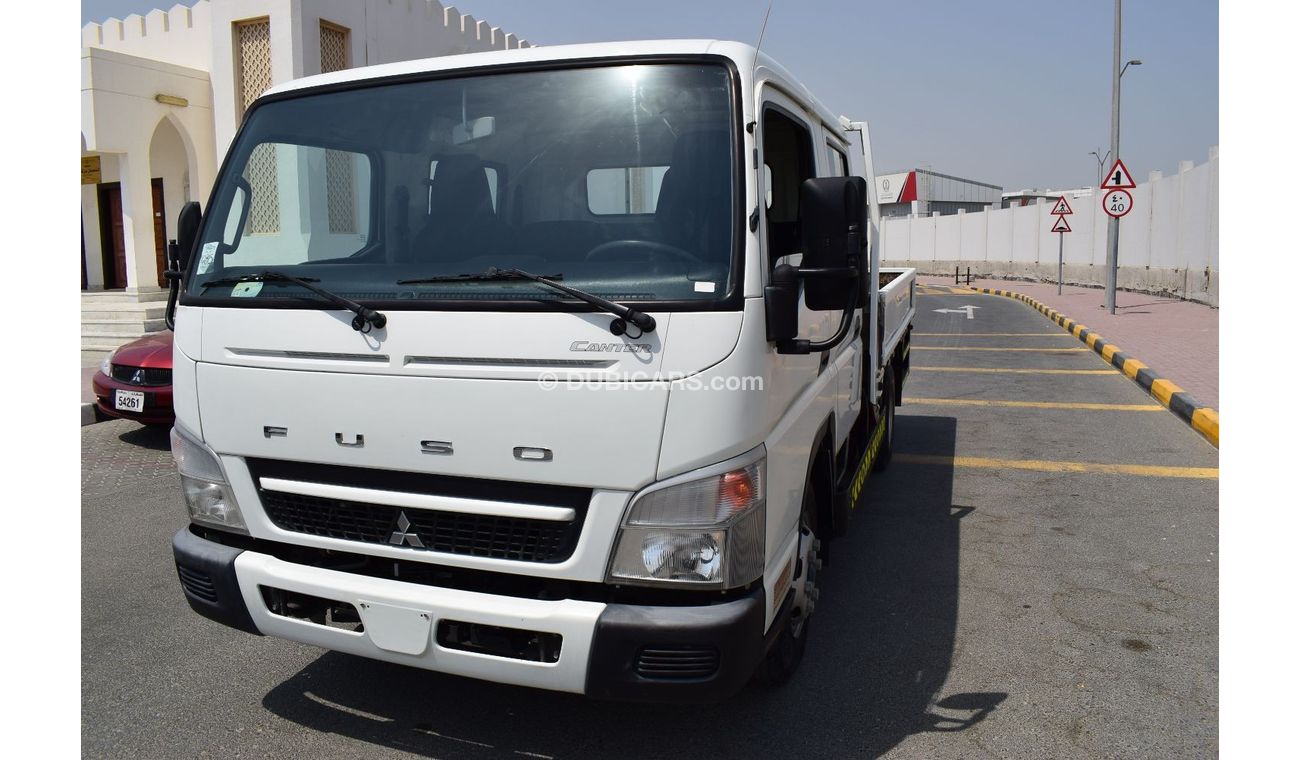 ميتسوبيشي فوسو كانتير Mitsubishi Canter D/c pick up, model:2017. Free of accident with low mileage