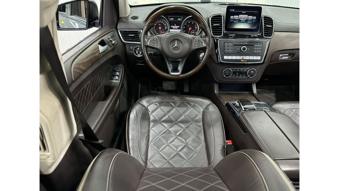 مرسيدس بنز GLE 500 2018 Mercedes-Benz GLE 500, 1 Year Warranty, Full Service History, GCC