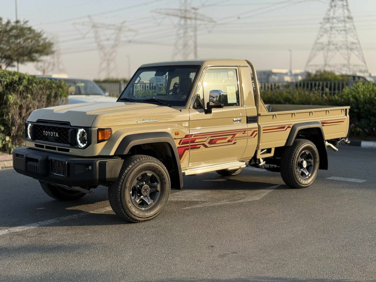 تويوتا لاند كروزر بيك آب PICKUP 70th LX1 4.0L
