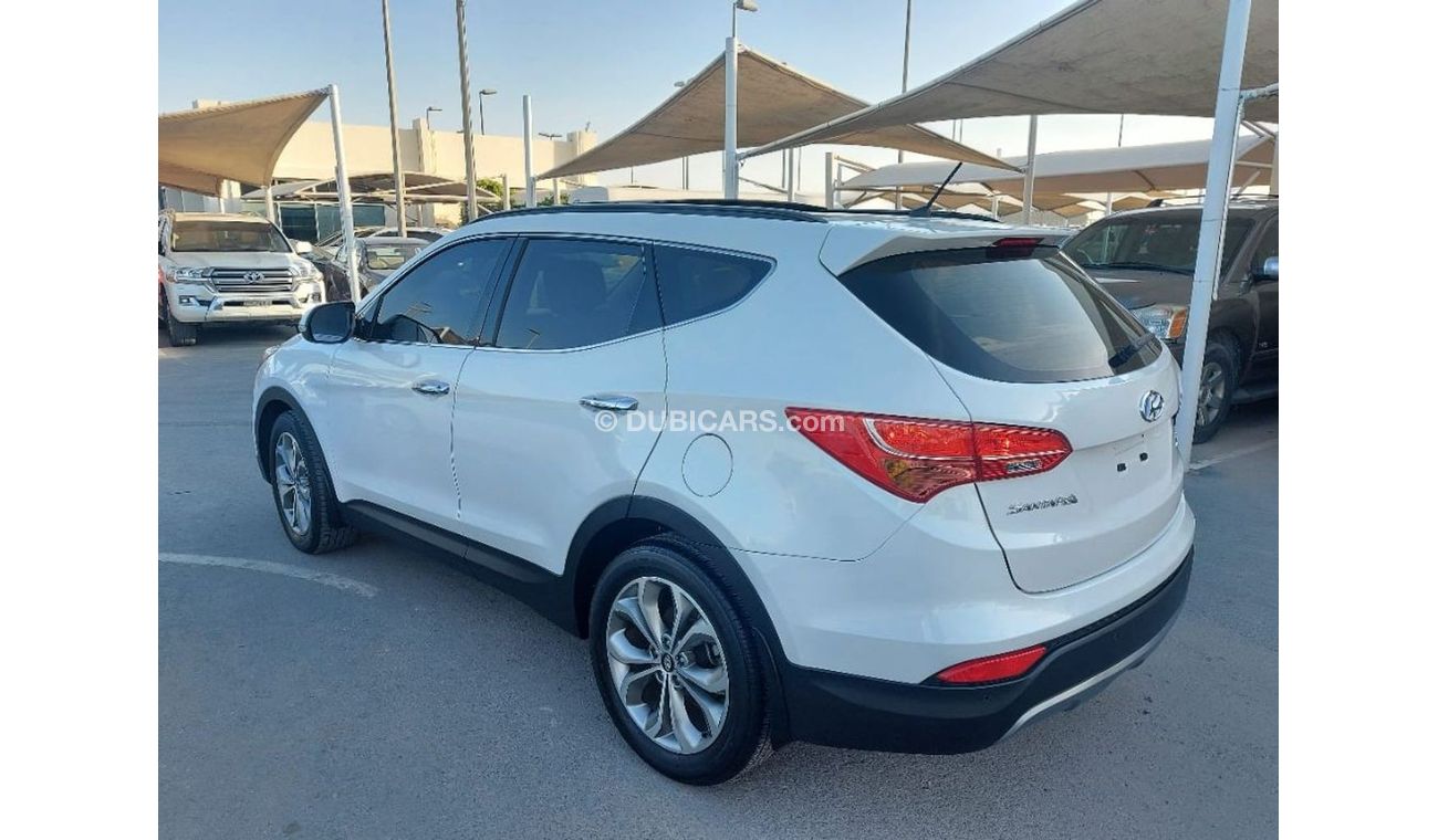 هيونداي سانتا في سنتافى بحاله ممتازه فورويل بانوراما 6 سليندر