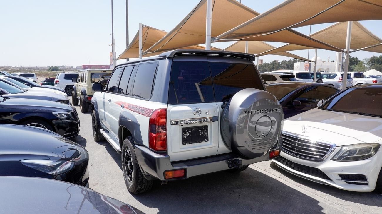 نيسان باترول سوبر سفاري