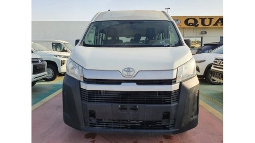 Toyota Hiace 3.5 // manual // model 2024