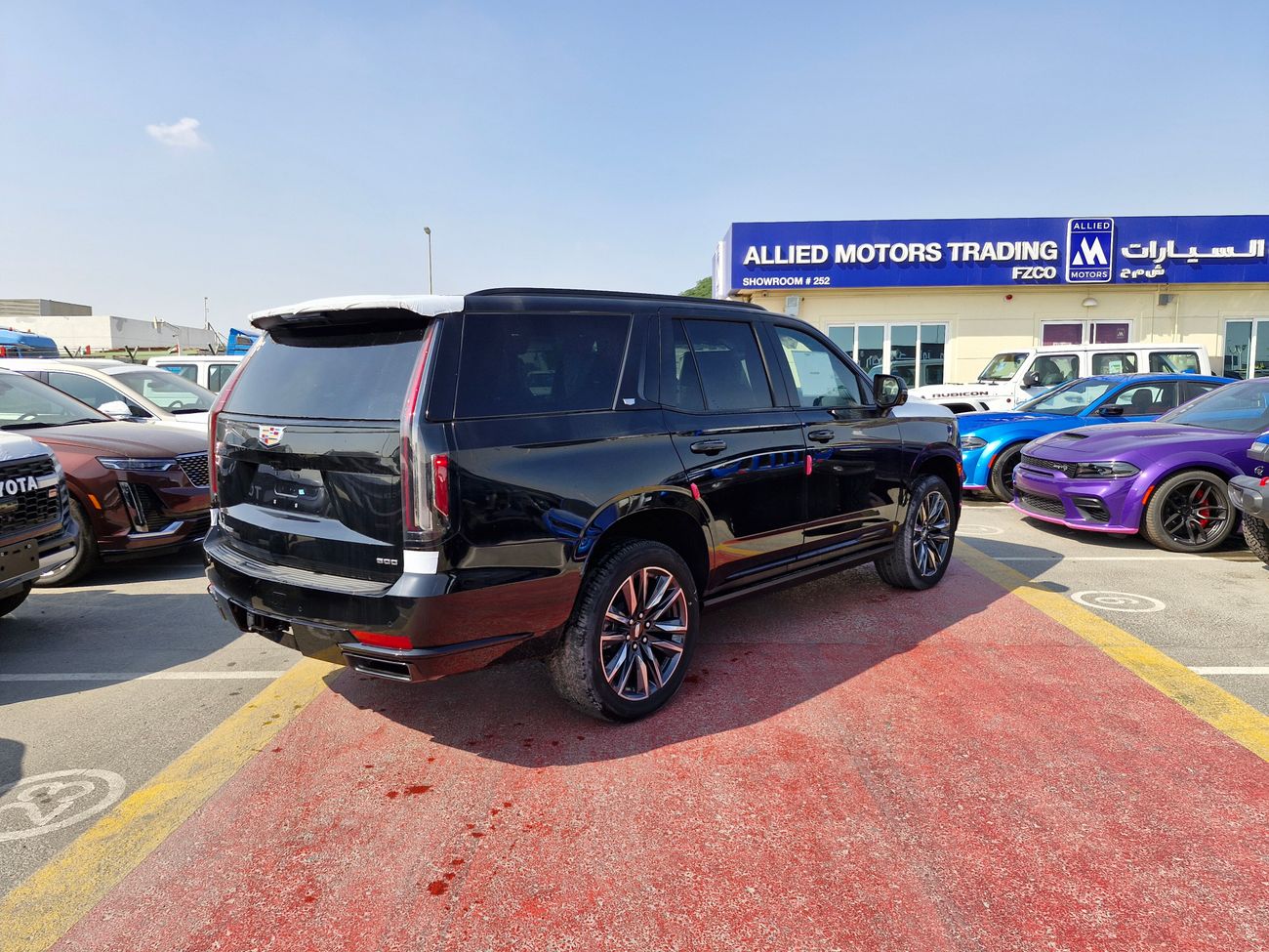 Cadillac Escalade Sport Platinum VIP Seats & AR Camera & Night Vision 2023 Brand New 0Km