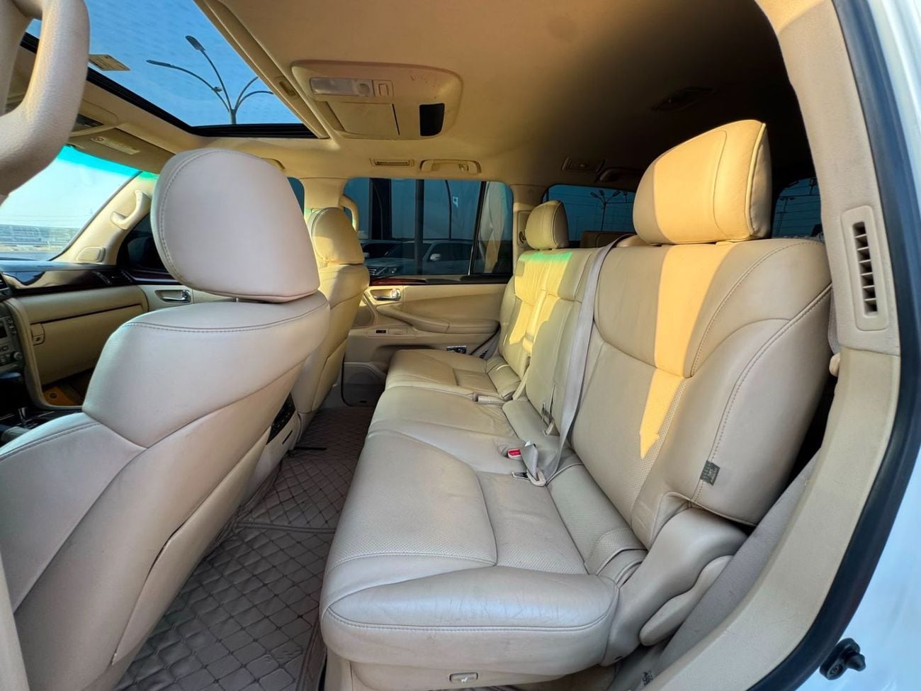 Lexus LX570 NAVIGATION SPORT