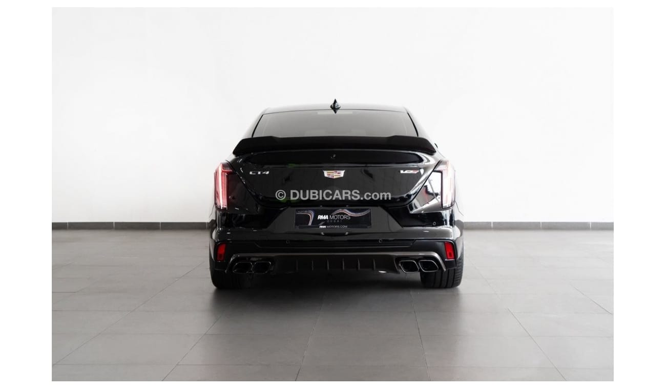 كاديلاك CT4 CT4-V 2022 Cadillac CT4 V-Spec Blacking / Carbon Fibre Pack / 5 Year Warranty & Service Pack