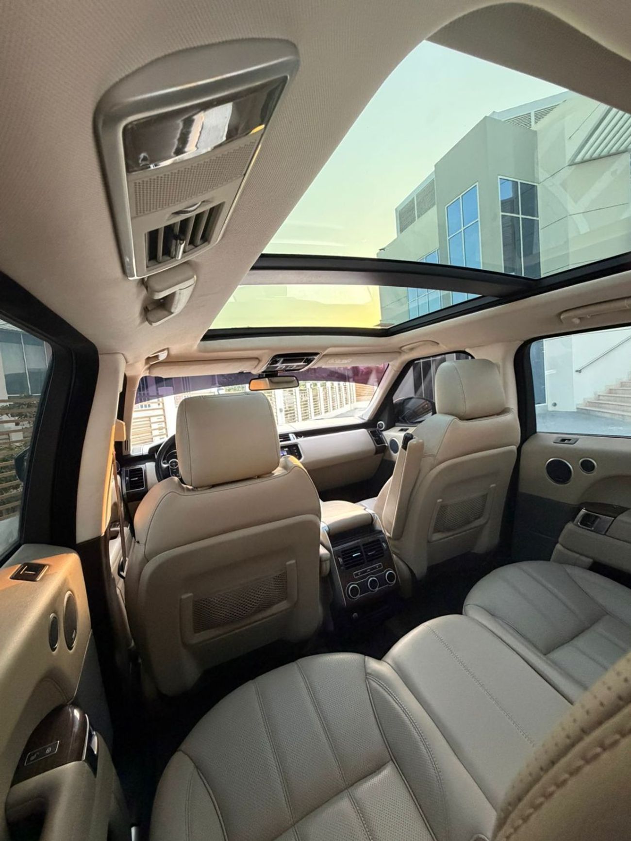 لاند روفر رينج روفر سبورت HSE Dynamic 5.0L (510 HP)