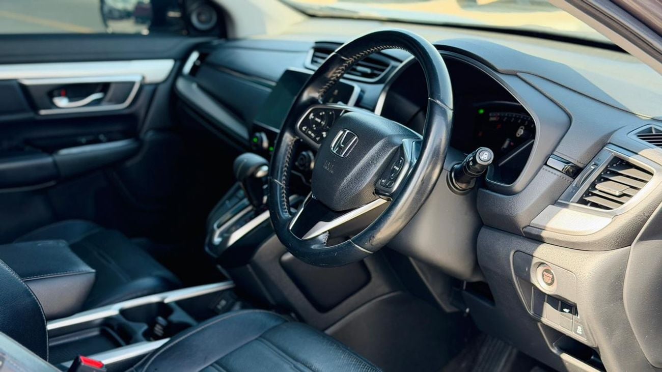 Honda CRV SUNROOF | 2WD | AUTOMATIC | PETROL | RHD