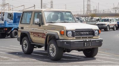 تويوتا لاند كروزر 70 LX 4.0 L V6