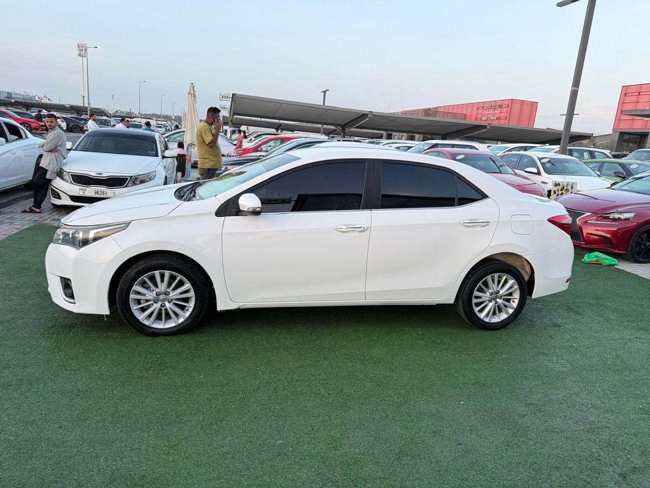 تويوتا كورولا SE خليجي ماكينه 1.6