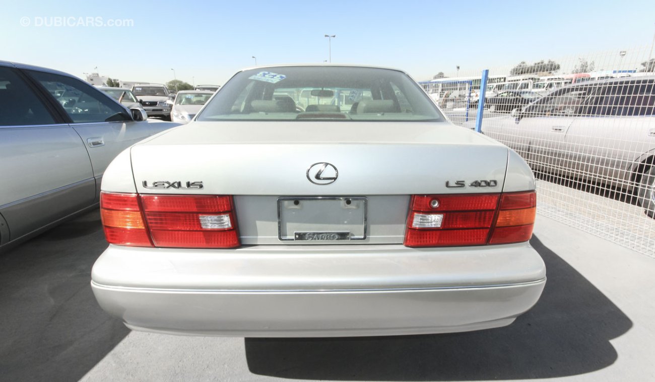 Lexus LS 400