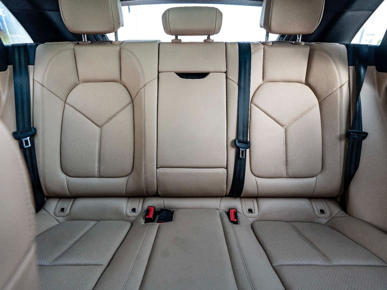 Porsche Macan S 2.9L (375 HP)