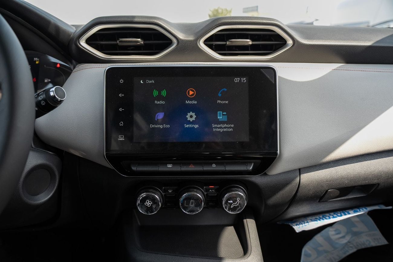 نيسان ماغنيت SL