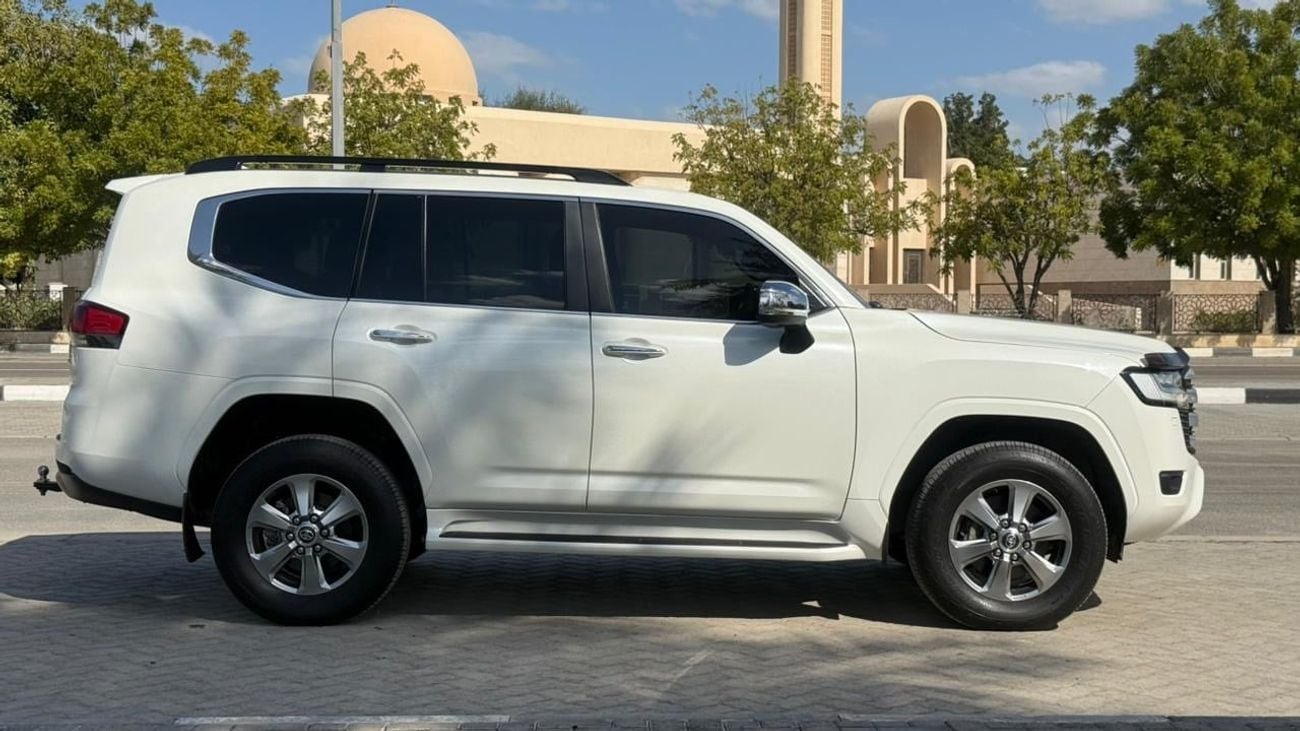 Toyota Land Cruiser Sahara export from Australia