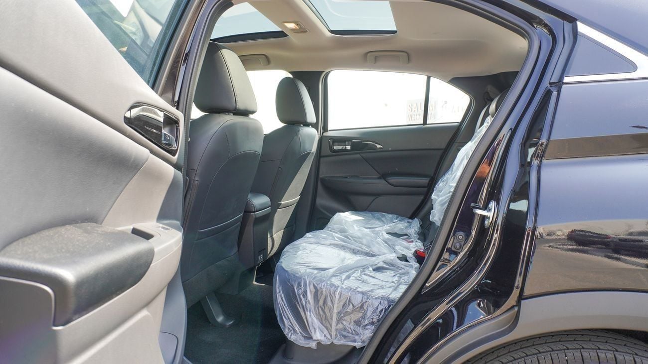 Mitsubishi Eclipse Cross Brand New Mitsubishi Eclipse Cross HighLine 2026 Export 1.5L 2WD Petrol|Black/Black|ECLIPSECROSS-GLS