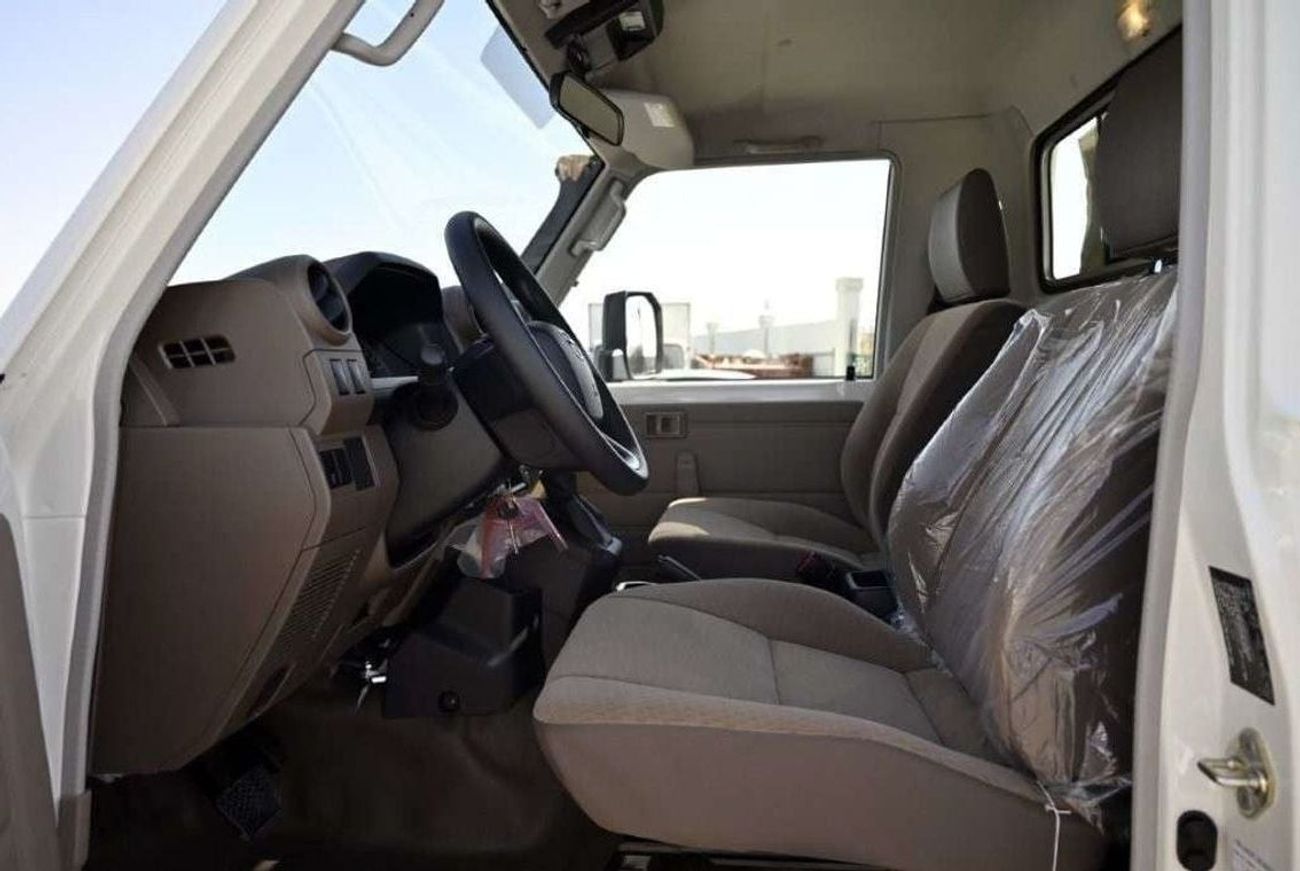 Toyota Land Cruiser Pick Up LC79 PICK UP SINGLE CABIN 2.8 DIESEL A/T - GCC