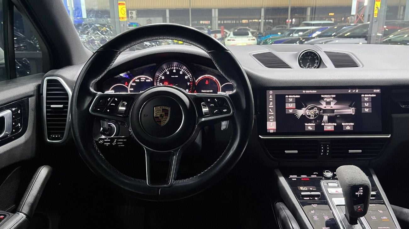 Porsche Cayenne STD